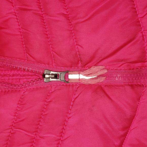 Girls Champion winter pink coat. - Picture 4 of 16